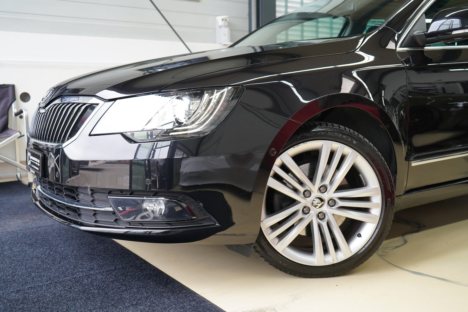 SKODA Superb Combi 1.8 TSI Business 4x4, Essence, Occasion / Utilisé, Manuelle - 4