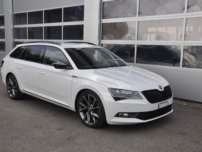 SKODA Superb Combi 2.0 TDi Sport Line 4x4 DSG I Anhängerkup, Diesel, Second hand / Used, Automatic