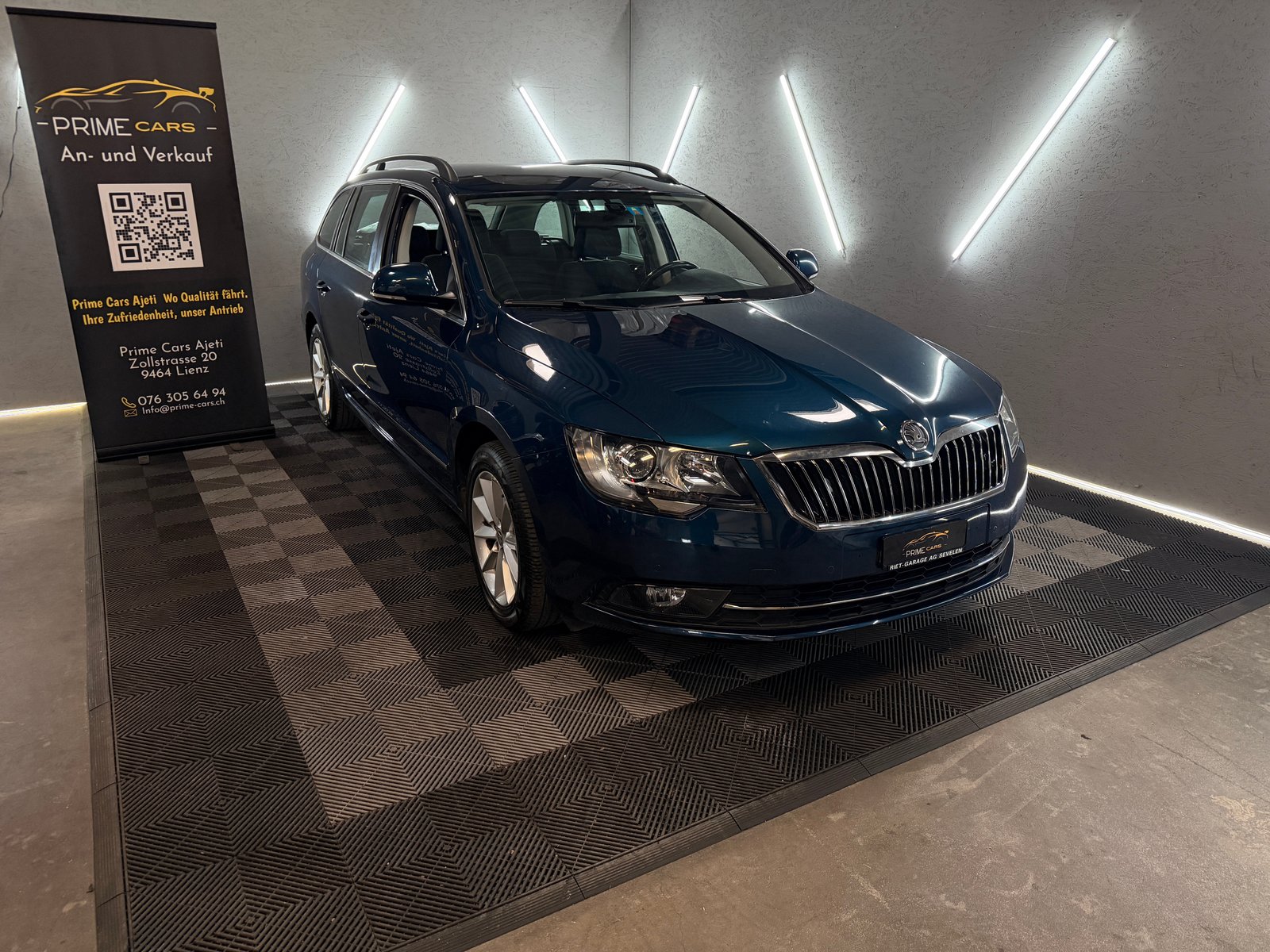 SKODA Superb Combi 2.0 TDi Ambition DSG