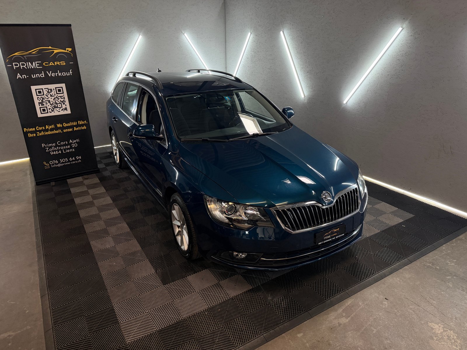 SKODA Superb Combi 2.0 TDi Ambition DSG, Diesel, Occasioni / Usate, Automatico - 2