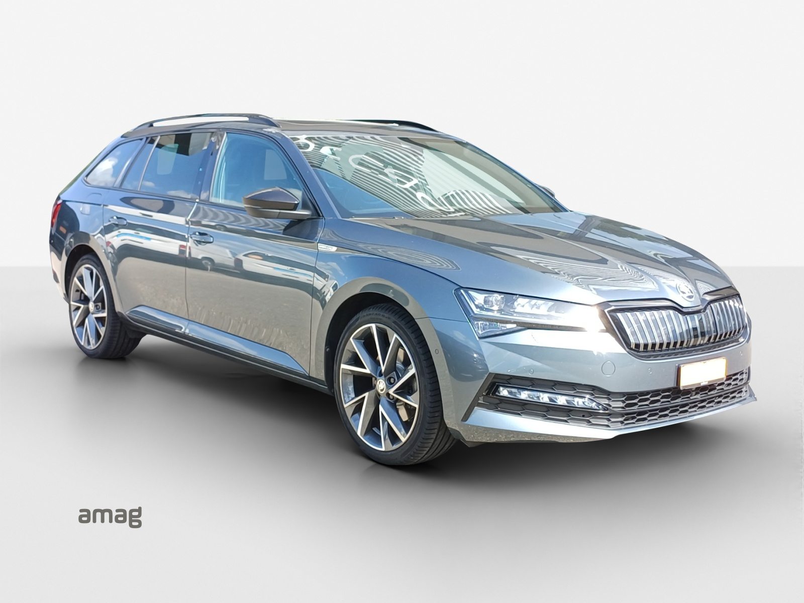 SKODA SUPERB SportLine Plug-In-Hybrid, Full-Hybrid Petrol/Electric, Second hand / Used, Automatic - 6