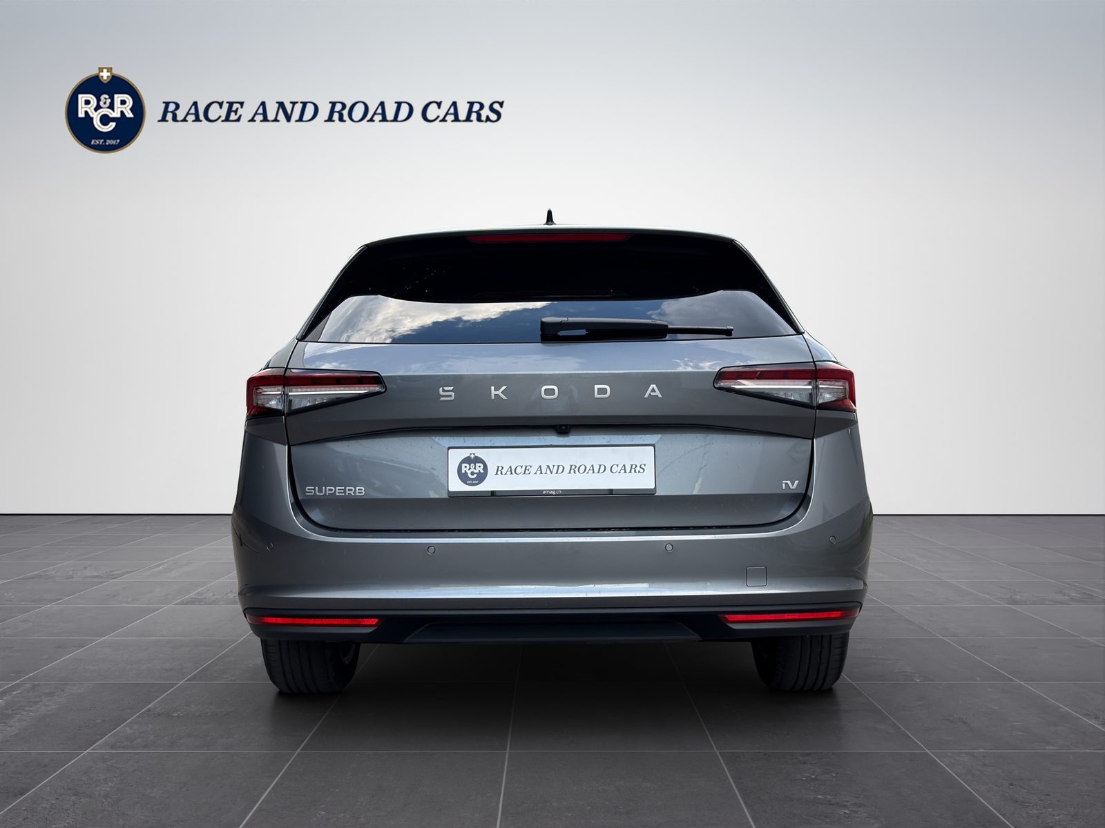 SKODA Superb Combi 1.5 TSI PHEV Selection DSG, Plug-in-Hybrid Benzin/Elektro, Occasion / Gebraucht, Automatik - 6
