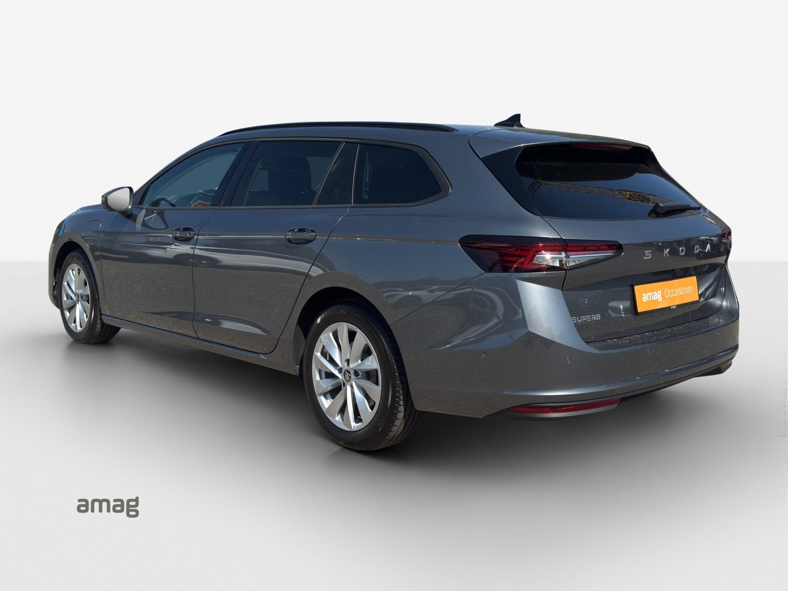 SKODA Superb iV Selection, Voll-Hybrid Benzin/Elektro, Occasion / Gebraucht, Automatik - 3