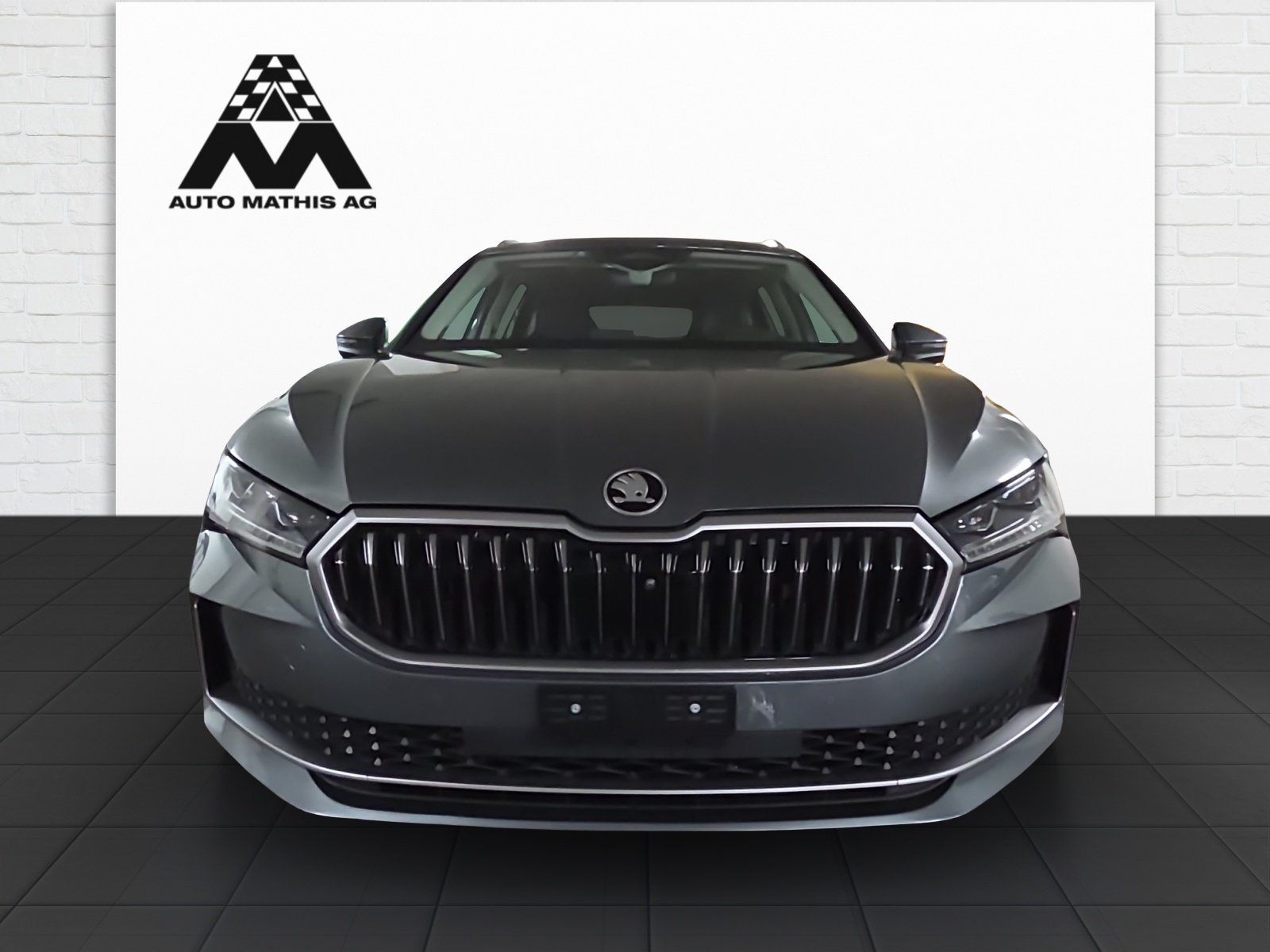SKODA Superb Combi 2.0 TDi LK 4x4 DSG, Diesel, Second hand / Used, Automatic - 2