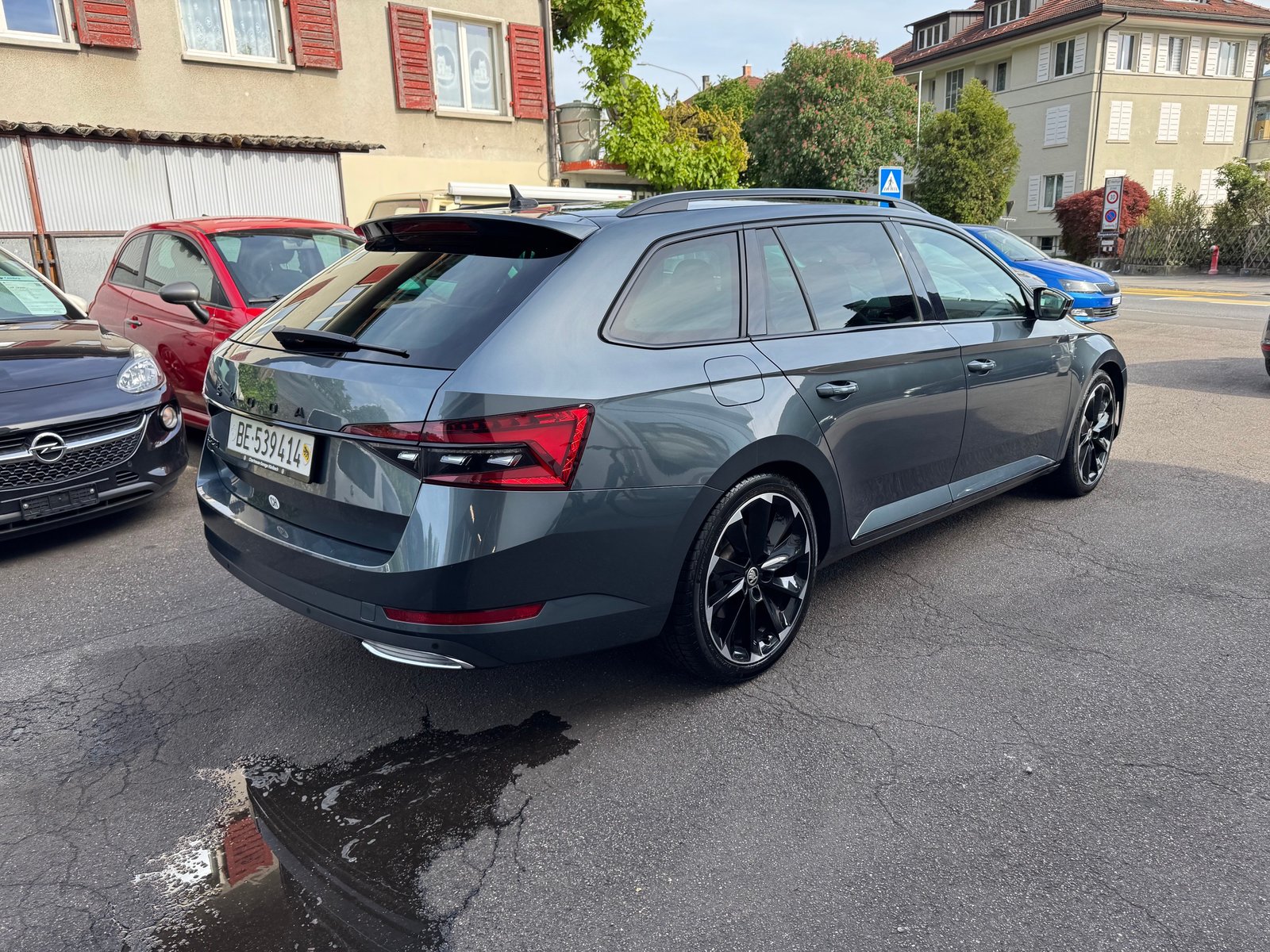 SKODA Superb Combi 2.0 TDi SportLine DSG, Diesel, Second hand / Used, Automatic - 5
