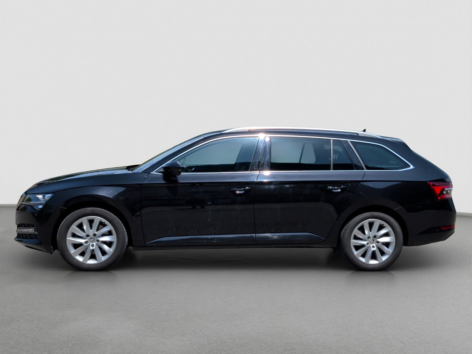 SKODA Superb Combi 2.0 TDi Style 4x4 DSG, Diesel, Occasioni / Usate, Automatico - 2