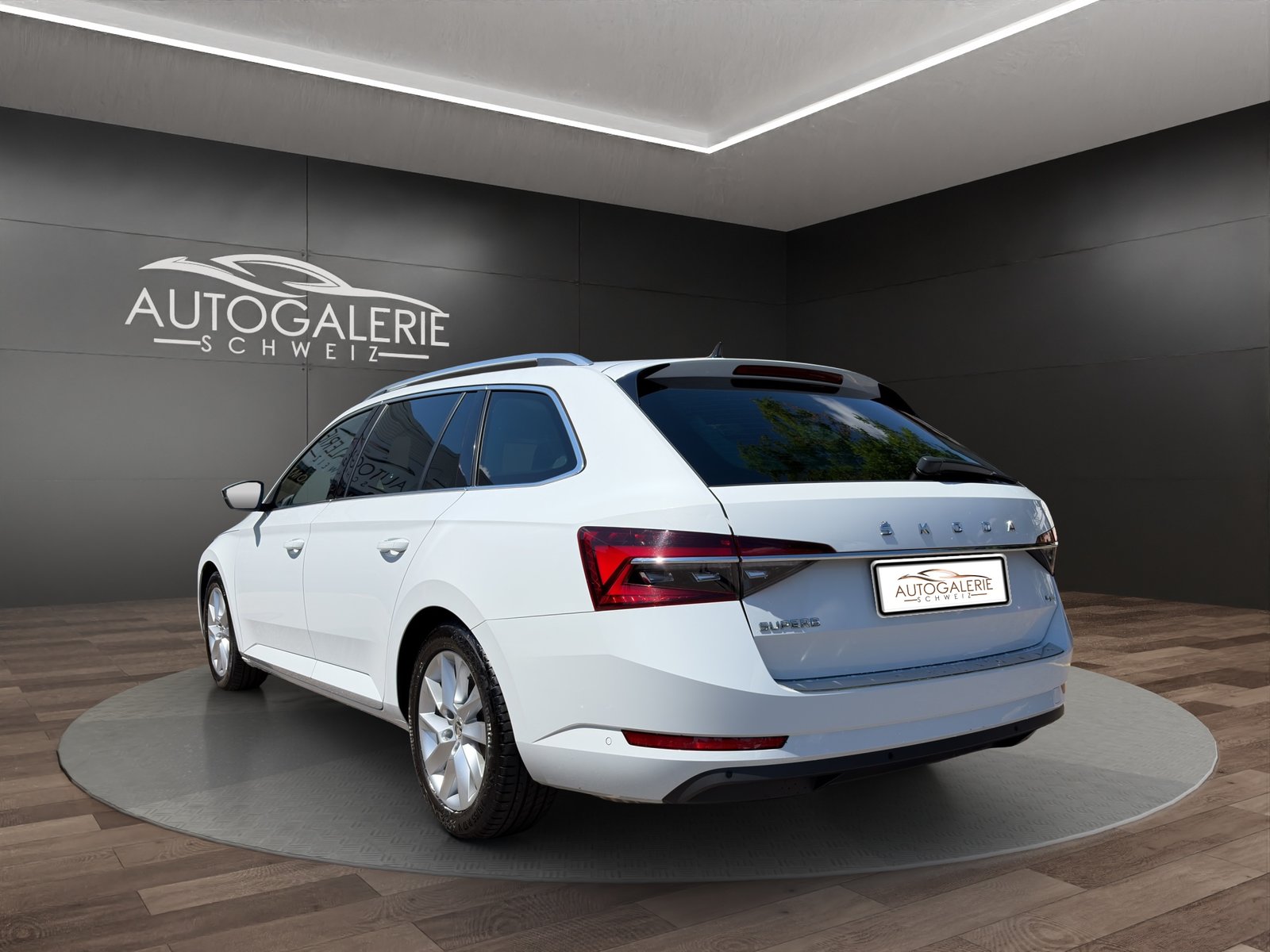 SKODA Superb Combi 2.0 TDi Style 4x4 DSG CH Fahrzeug mySko, Diesel, Occasioni / Usate, Automatico - 3