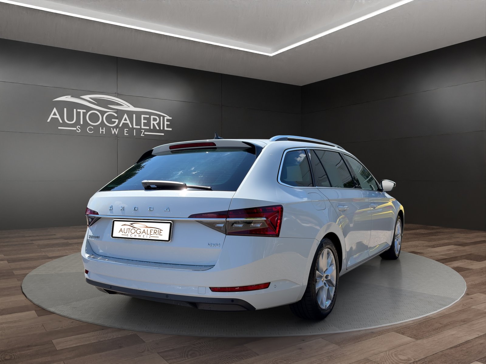 SKODA Superb Combi 2.0 TDi Style 4x4 DSG CH Fahrzeug mySko, Diesel, Occasioni / Usate, Automatico - 5
