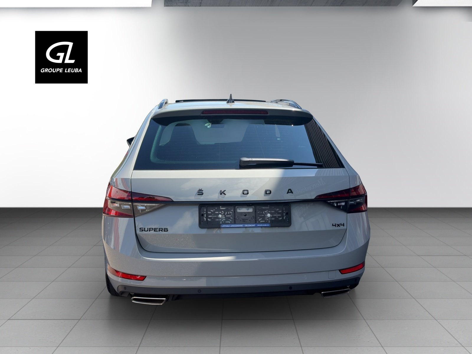 SKODA Superb 2.0 TSI SportL 4x4, Petrol, Second hand / Used, Automatic - 6