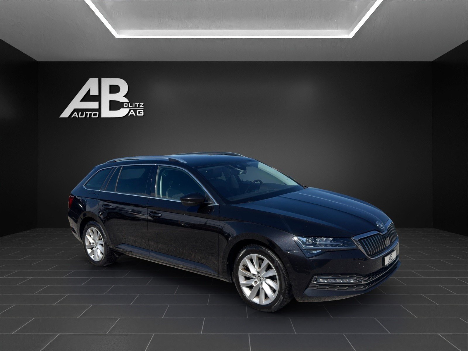 SKODA Superb Combi 2.0 TDi Style DSG mit 150 PS, Diesel, Occasioni / Usate, Automatico - 6