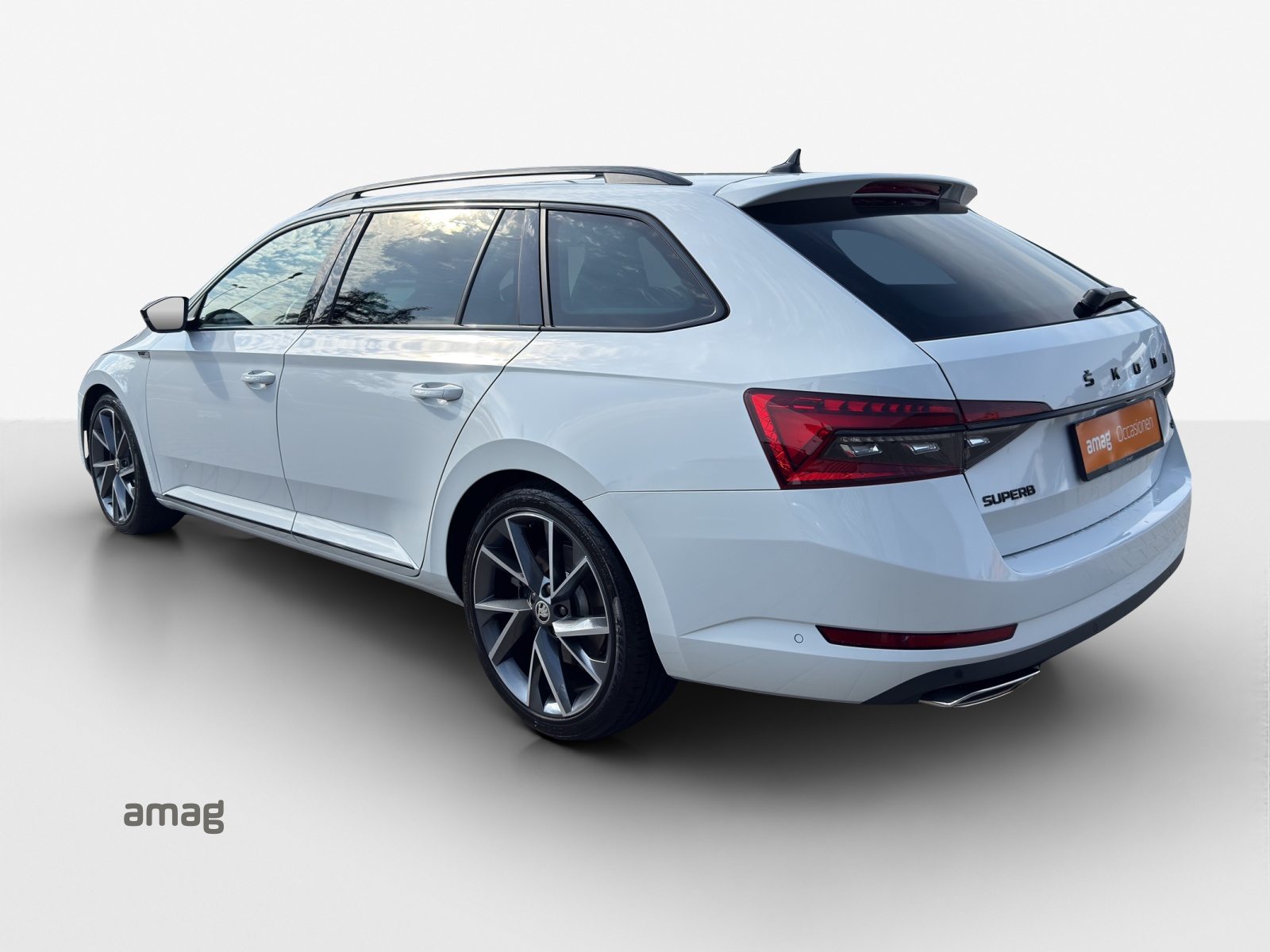 SKODA SUPERB Sportline, Essence, Occasion / Utilisé, Automatique - 3