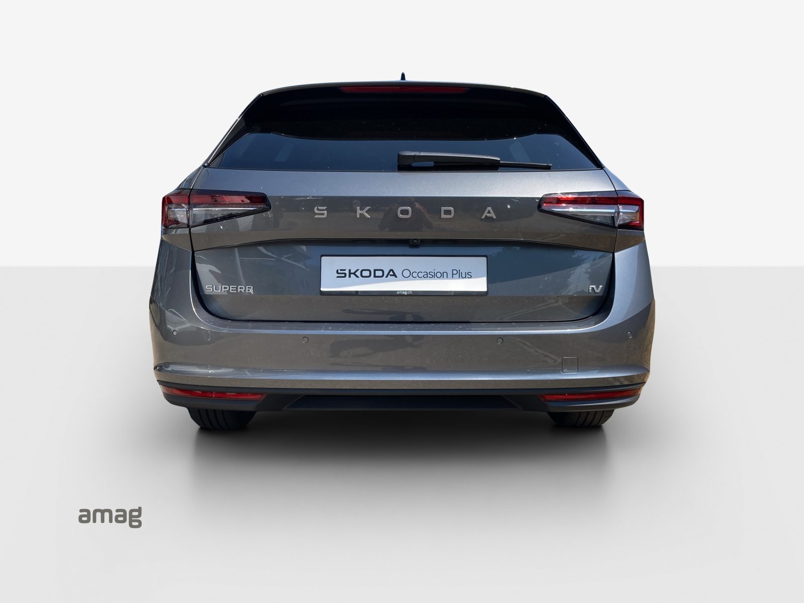 SKODA Superb iV Selection, Full-Hybrid Petrol/Electric, Second hand / Used, Automatic - 4