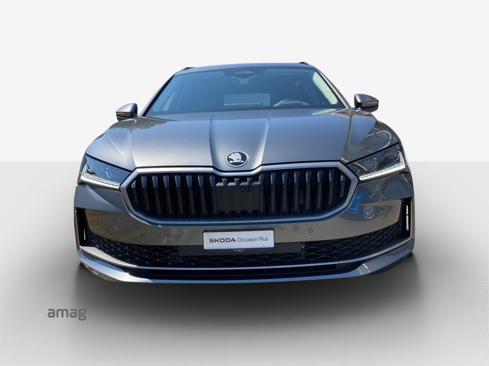SKODA Superb iV Selection, Full-Hybrid Petrol/Electric, Second hand / Used, Automatic - 7