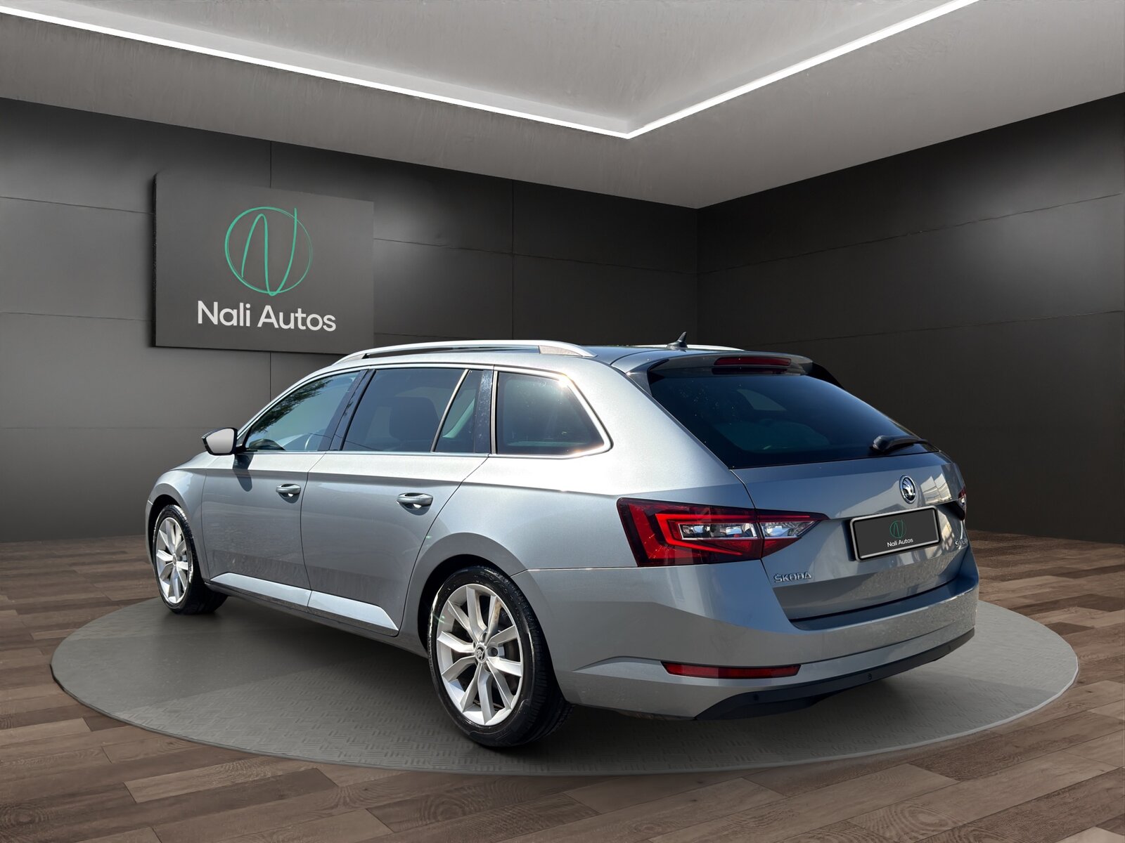 SKODA Superb Combi 2.0 TDi Style DSG, Diesel, Occasion / Utilisé, Automatique - 7