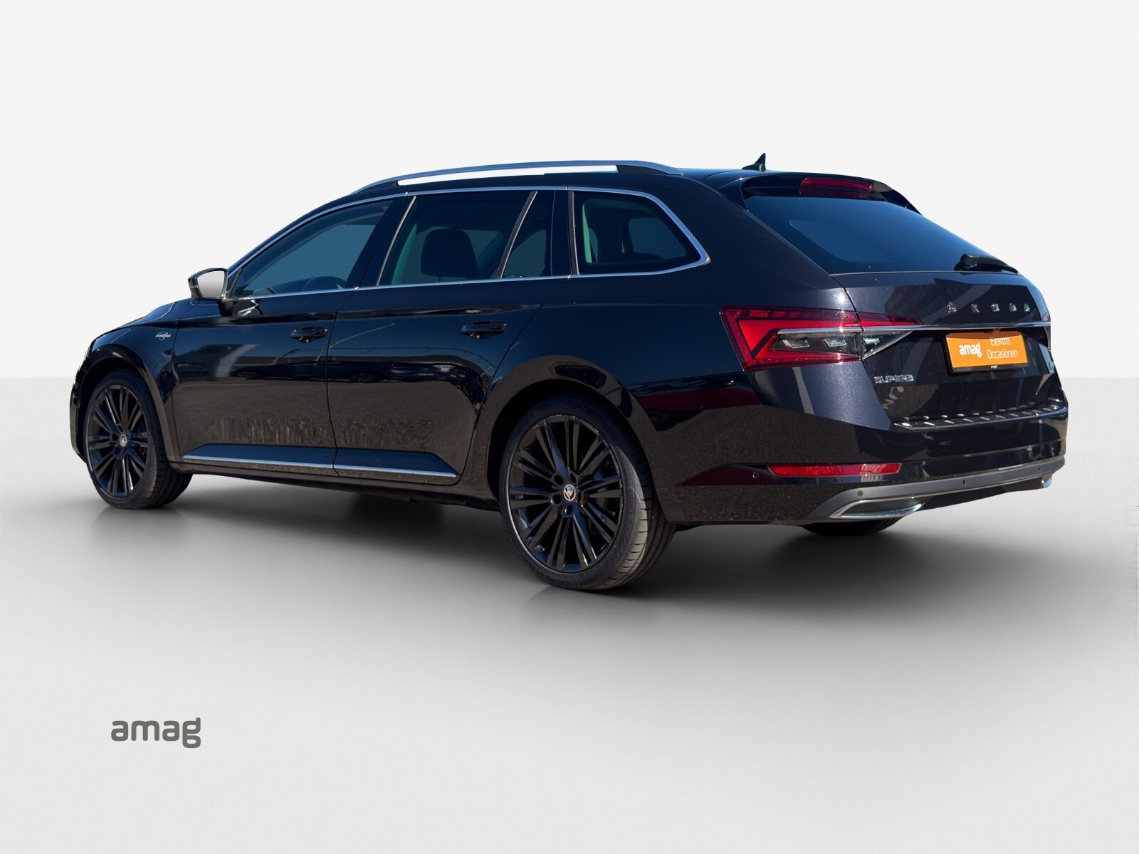 SKODA SUPERB iV L&K Plug-In-Hybrid, Hybride Integrale Benzina/Elettrica, Occasioni / Usate, Automatico - 3