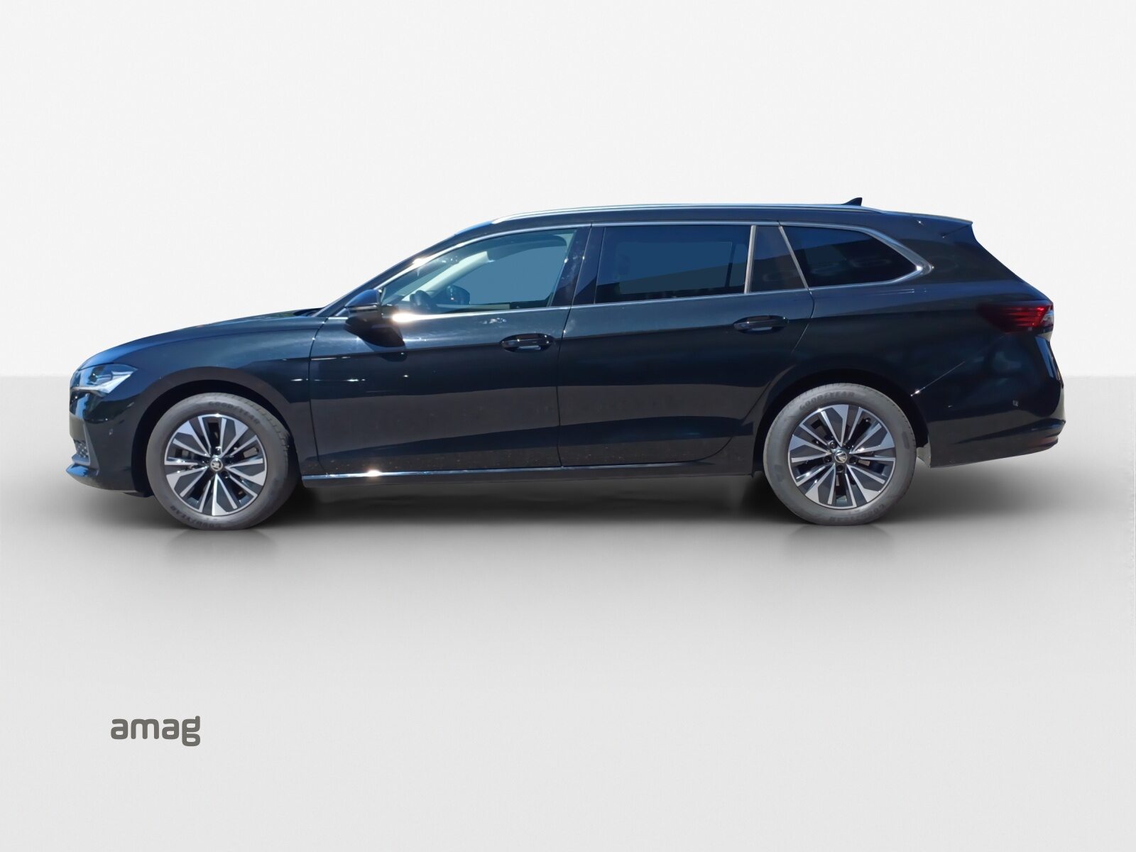 SKODA Superb Selection, Diesel, Second hand / Used, Automatic - 2