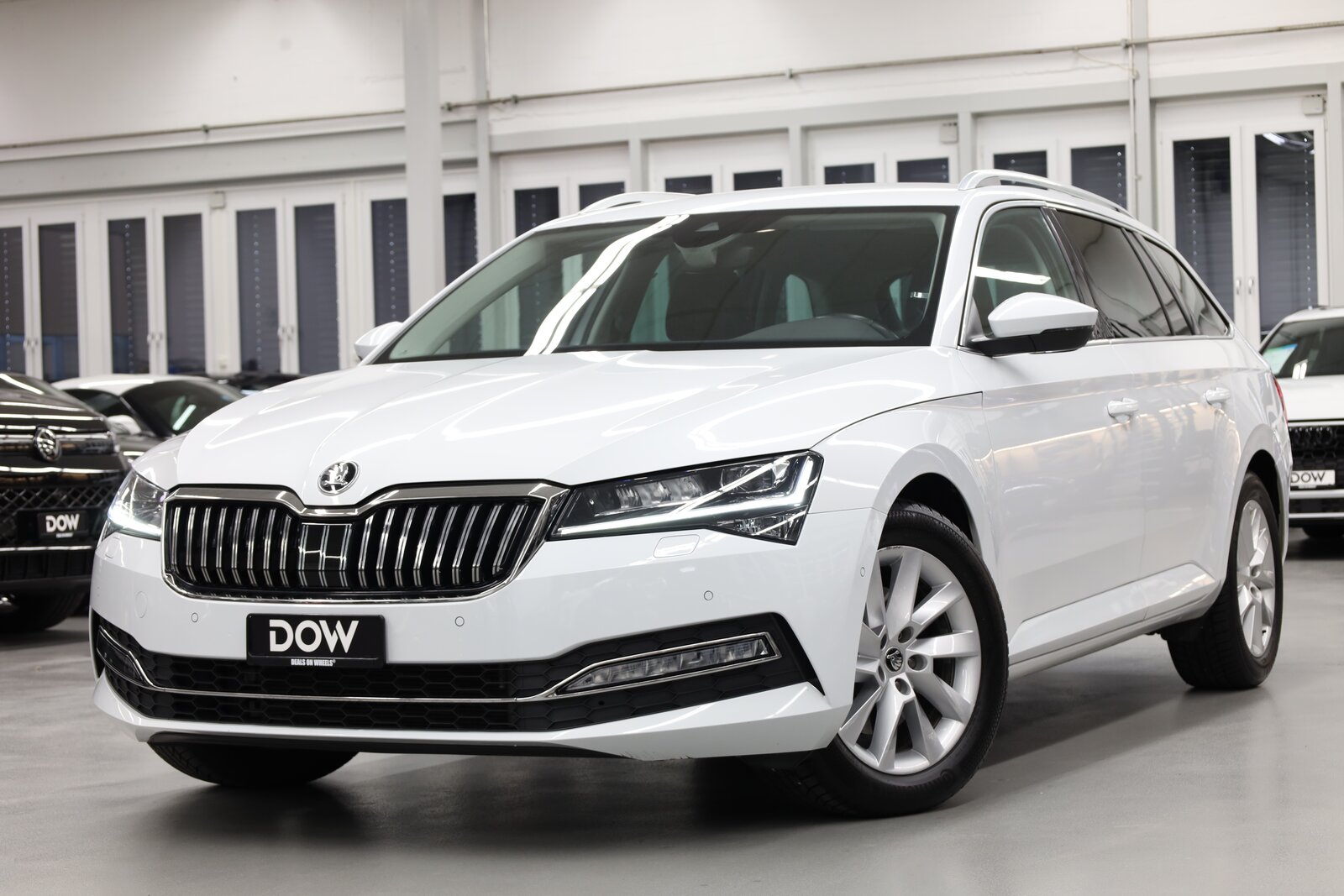 SKODA Superb Combi 2.0 TDI 190 Style 4x4 DSG