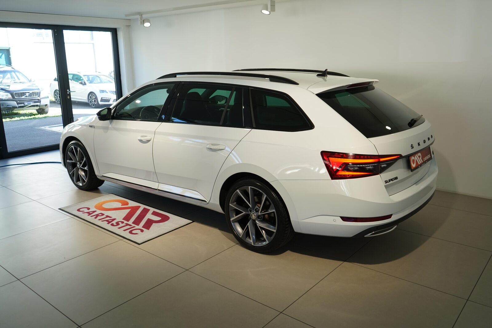 SKODA Superb Combi 1.4 TSI PHEV SportLine DSG, Plug-in-Hybrid Benzina/Elettrica, Occasioni / Usate, Automatico - 3