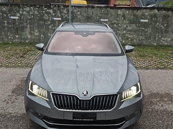 SKODA Superb Combi 2.0 TSI SportLine+ DSG, Benzin, Occasion / Gebraucht, Automatik