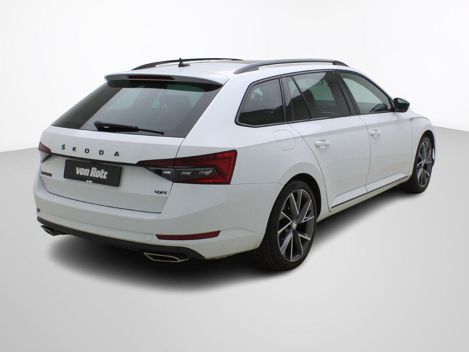 SKODA Superb Combi 2.0 TSI DSG Sport Line 4x4, Benzin, Occasion / Gebraucht, Automatik - 5