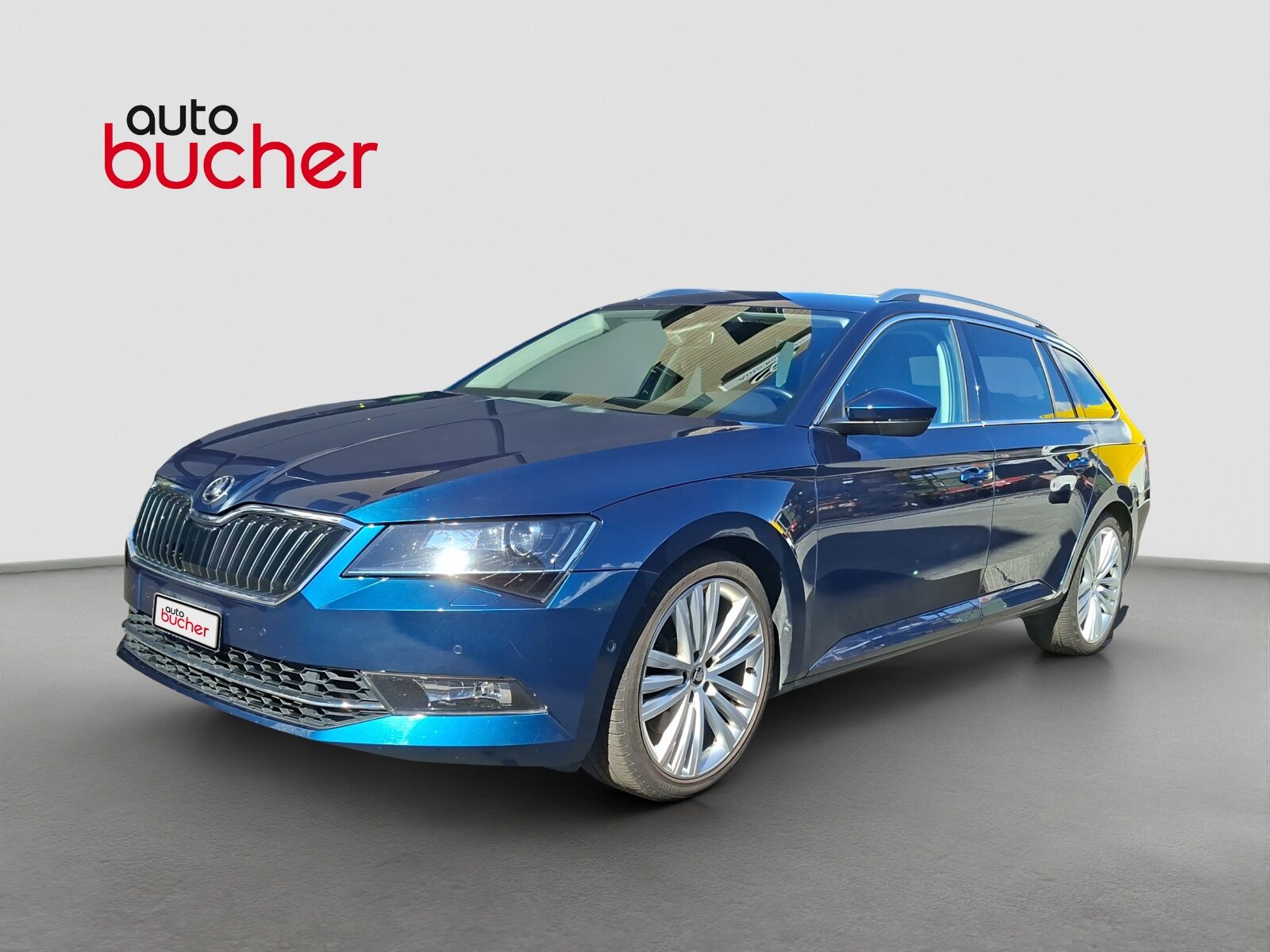 SKODA Superb Combi 2.0 TSI 280 Style 4x4 DSG, Petrol, Second hand / Used, Automatic - 2