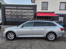 SKODA Superb Combi 2.0 TDi Ambition, Diesel, Occasion / Gebraucht, Automatik - 4