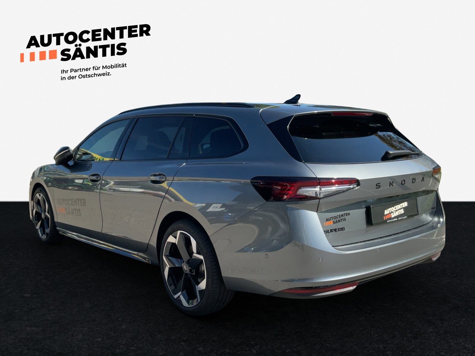 SKODA Superb Sportline, Diesel, Occasioni / Usate, Automatico - 4