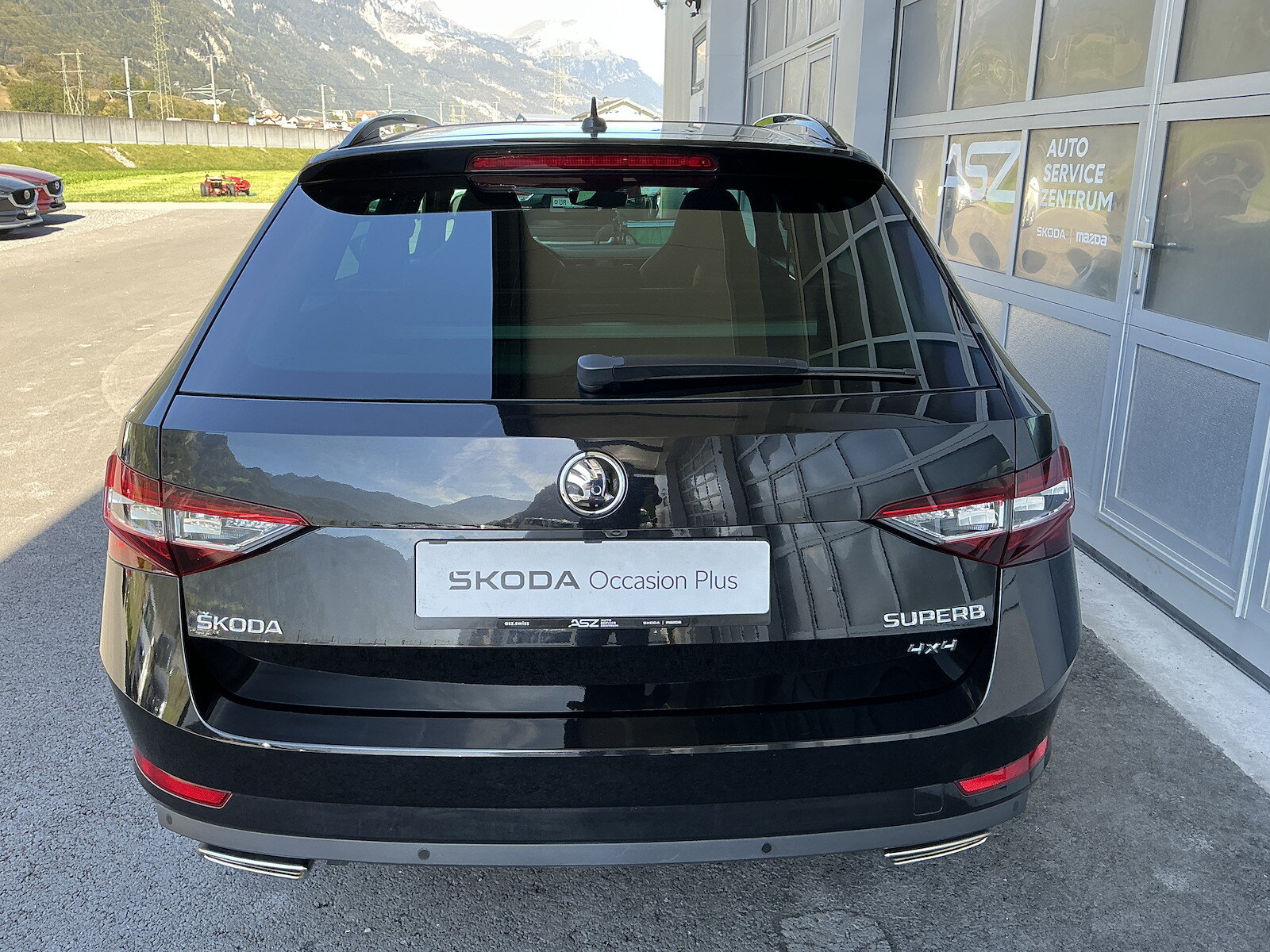 SKODA Superb Combi 2.0 TSI SportLine+ 4x4 DSG, Essence, Occasion / Utilisé, Automatique - 3