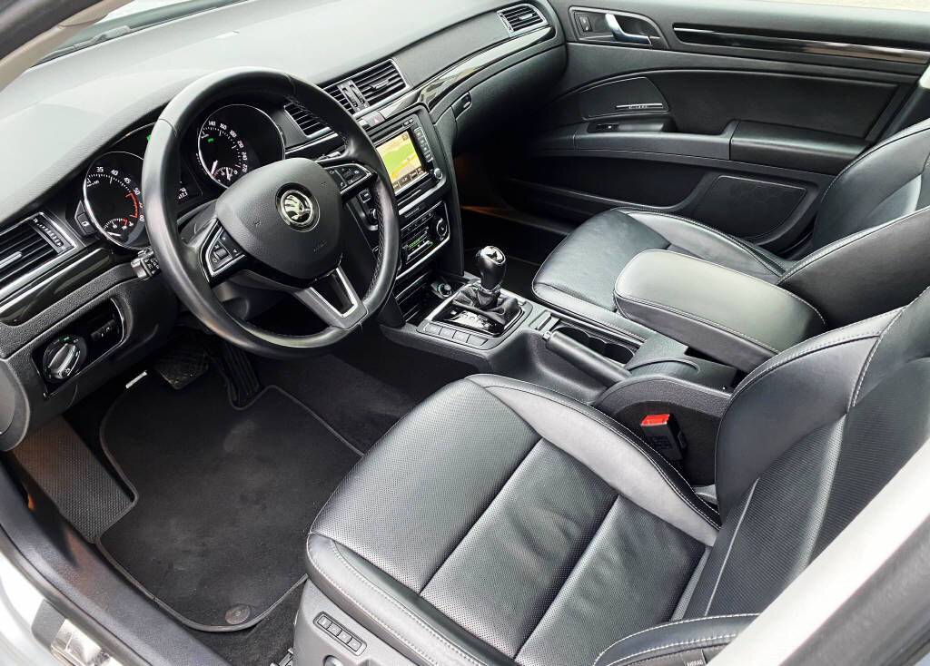 SKODA Superb Combi 2.0 TDI 170 Eleg. 4x4 DSG S/S, Diesel, Occasioni / Usate, Automatico - 5
