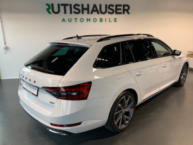 SKODA Superb 2.0 TDi SportL 4x4, Vorführwagen, Automatik - 2