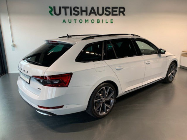 SKODA Superb 2.0 TDi SportL 4x4, Vorführwagen, Automatik - 5