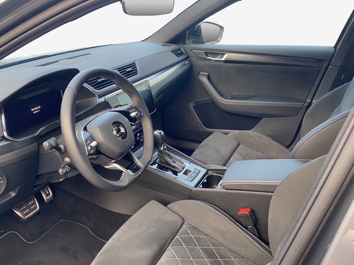 SKODA Superb Combi 2.0 TSI SportLine Light 4x4 DSG, Petrol, Ex-demonstrator, Automatic - 7