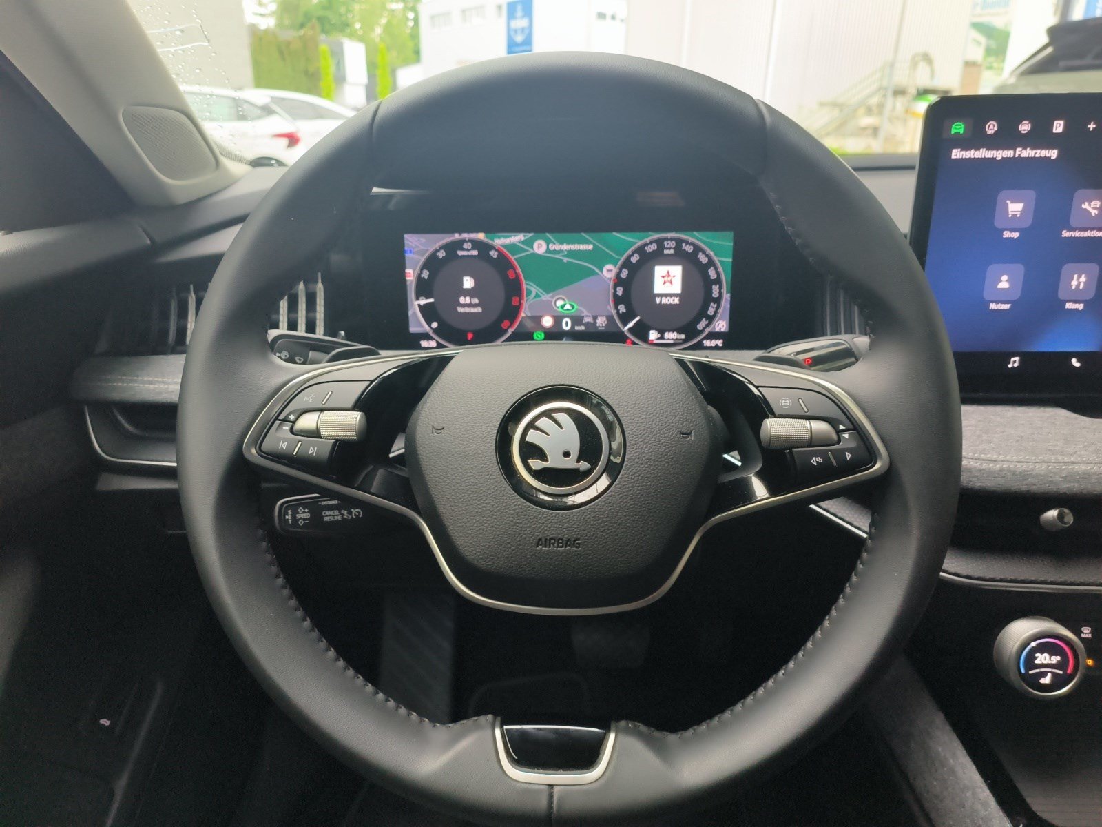 SKODA Superb Combi 2.0 TDi Selection 4x4 DSG, Diesel, Vorführwagen, Automatik - 7