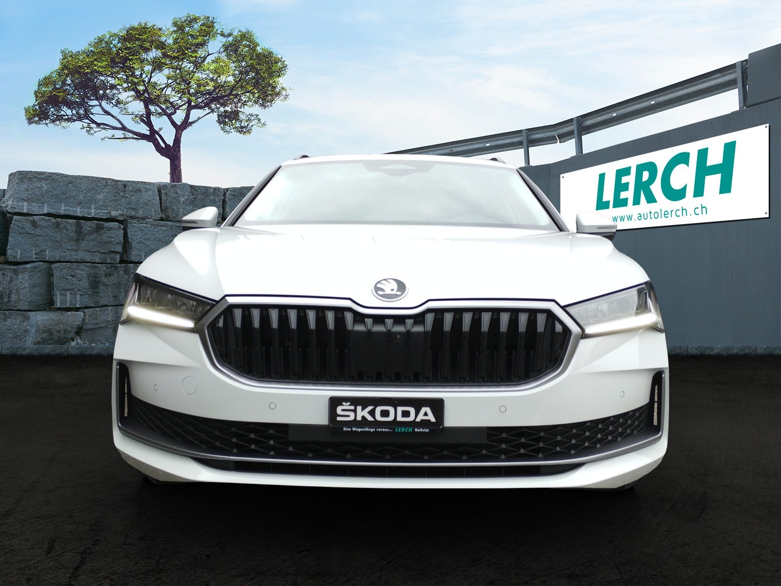 SKODA Superb Combi 2.0 TDi Selection DSG, Diesel, Voiture de démonstration, Automatique - 2