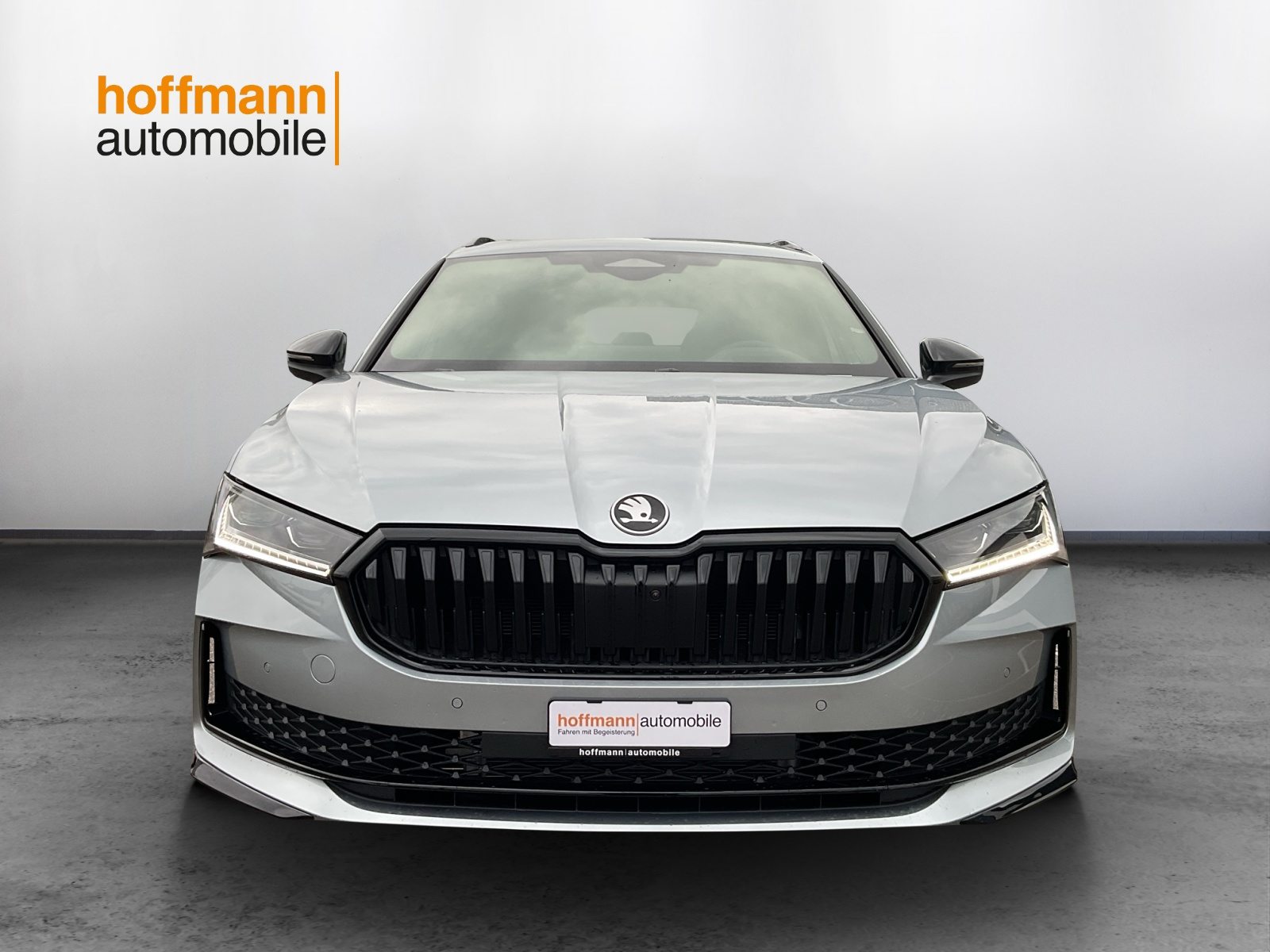 SKODA Superb iV Sportline, Hybride Intégral Essence/Électricité, Voiture de démonstration, Automatique - 2