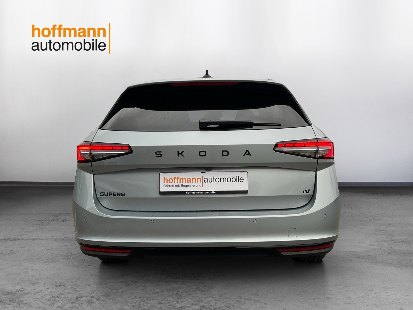 SKODA Superb iV Sportline, Hybride Intégral Essence/Électricité, Voiture de démonstration, Automatique - 5