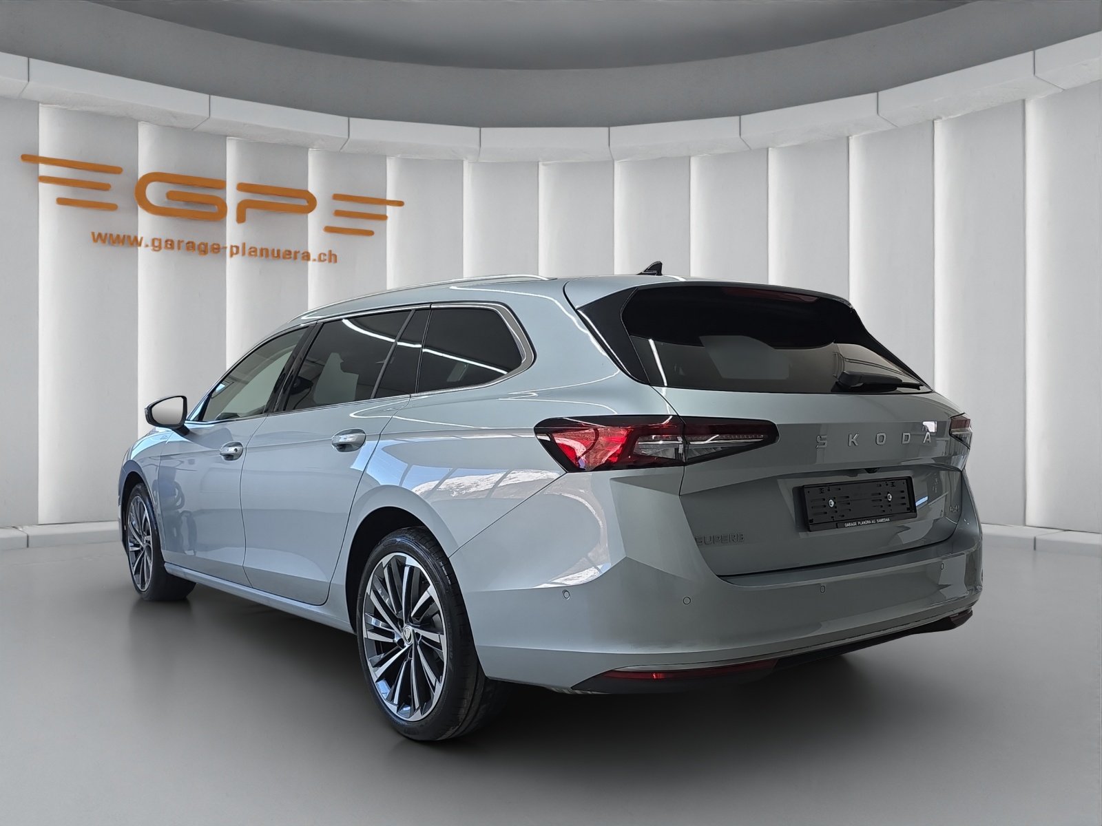 SKODA Superb Combi 2.0 TSI L & K 4x4 DSG, Benzina, Auto dimostrativa, Automatico - 5