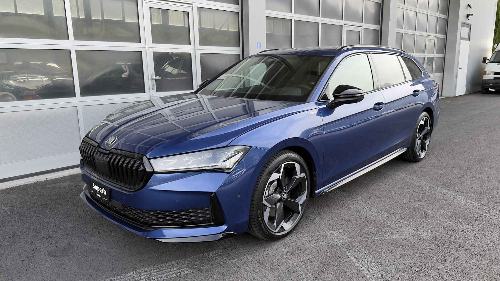 SKODA Superb 2.0 TSI SL 265PS 7DSG 4x4