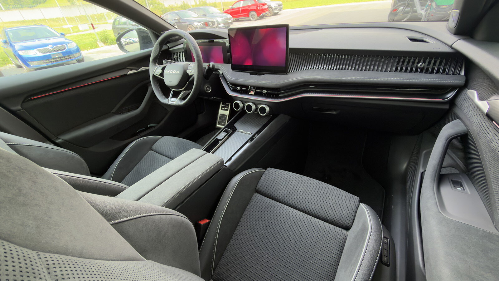 SKODA Superb 2.0 TSI SL 265PS 7DSG 4x4, Benzina, Auto dimostrativa, Automatico - 7