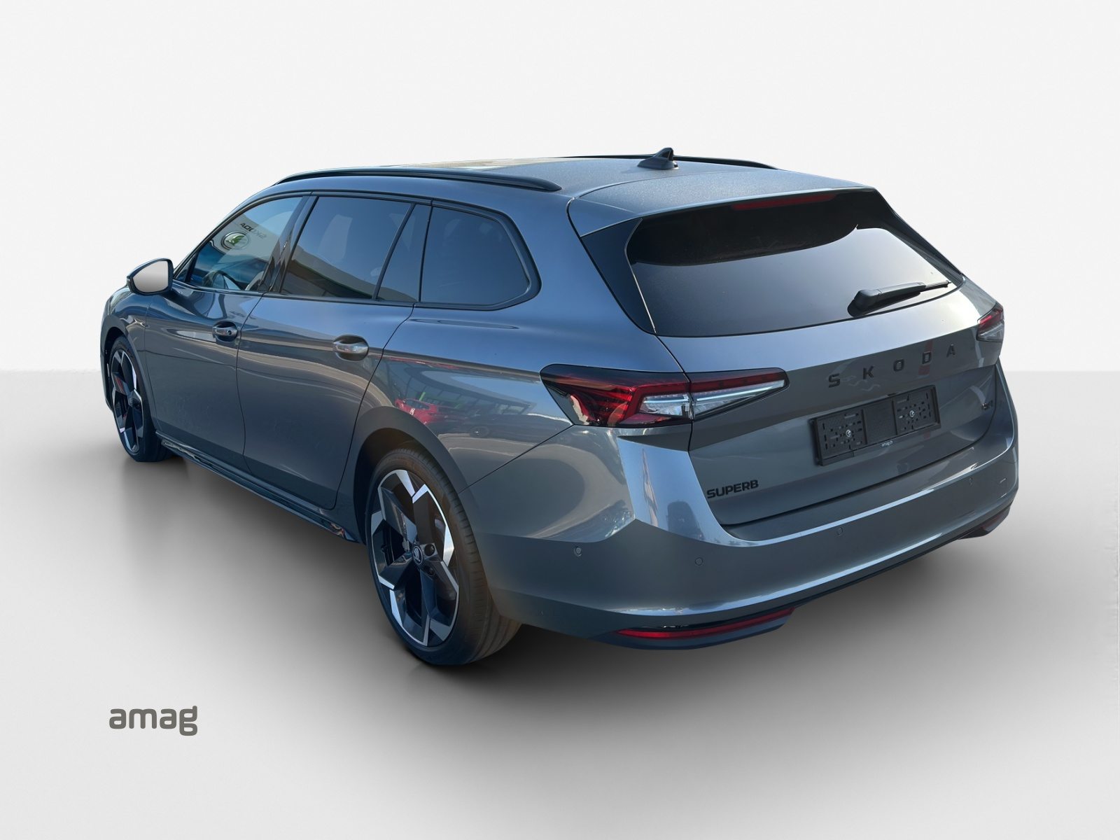SKODA Superb Sportline, Essence, Voiture de démonstration, Automatique - 3