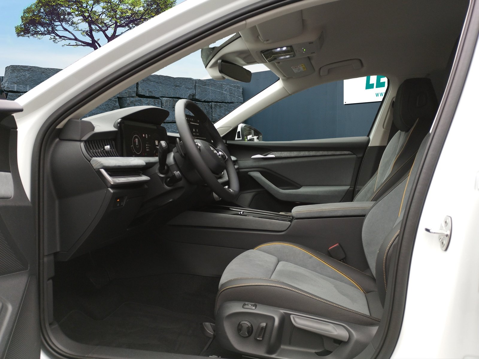 SKODA Superb Combi 2.0 TDi Selection DSG, Diesel, Vorführwagen, Automatik - 7