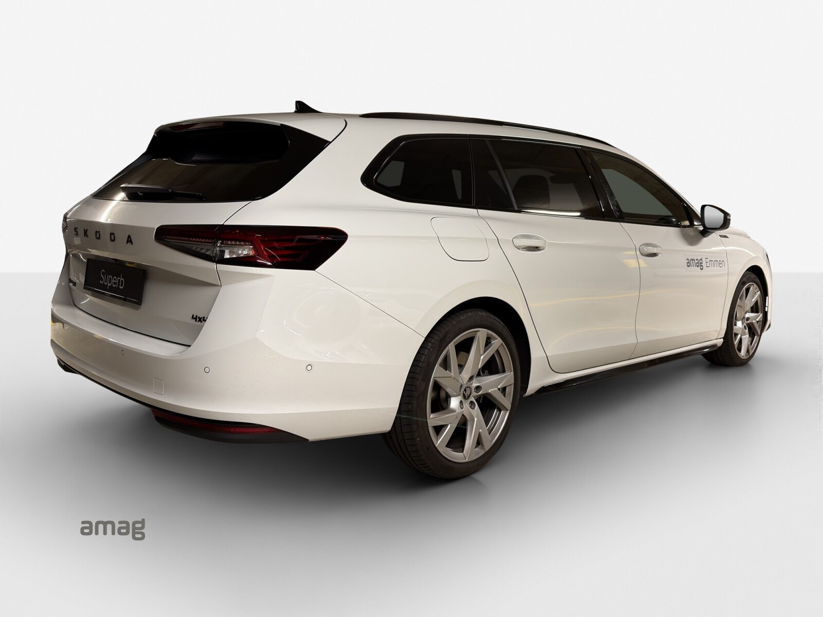 SKODA Superb Sportline, Petrol, Ex-demonstrator, Automatic - 5