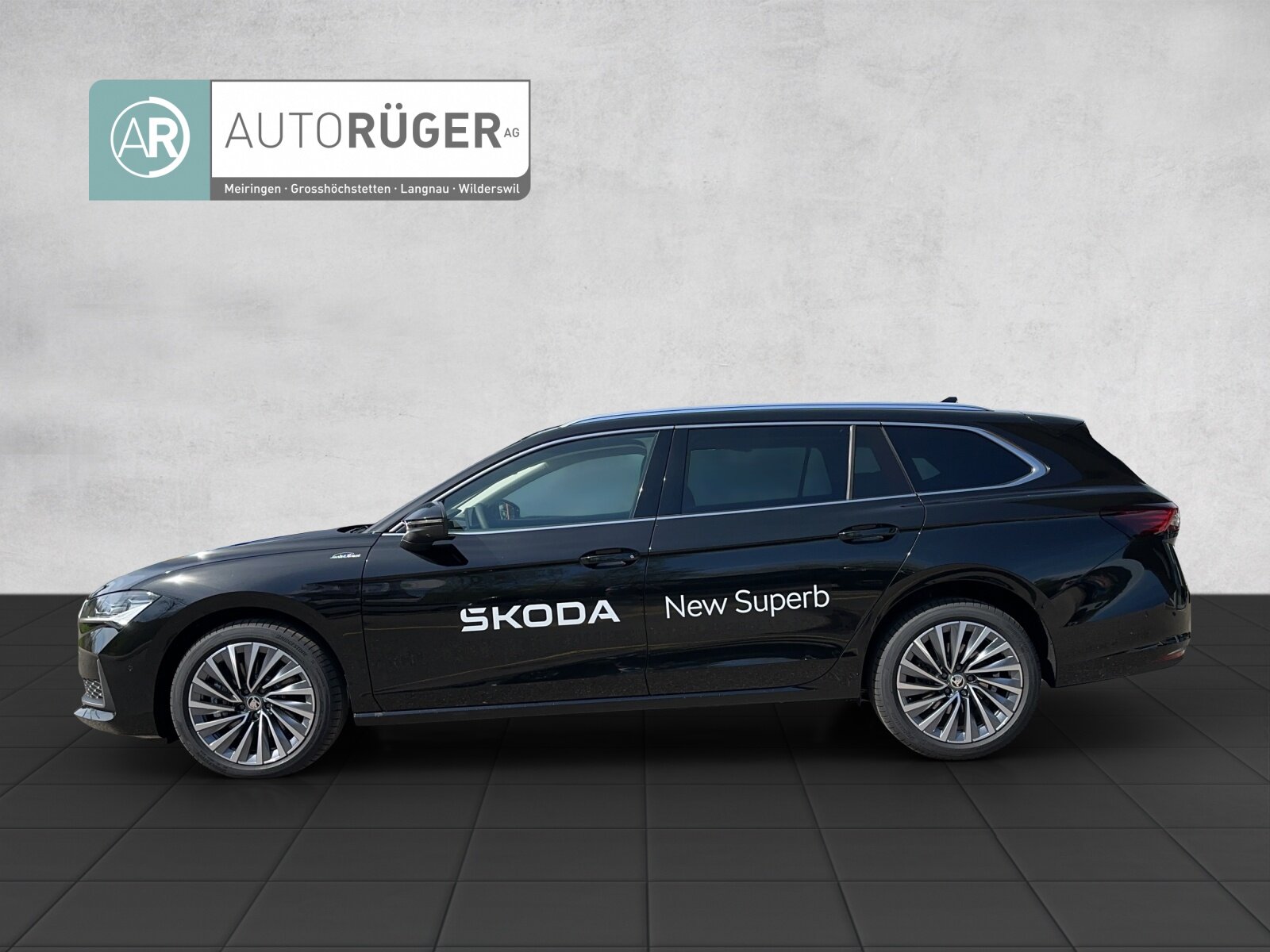 SKODA Superb Combi 2.0 TDi LK 4x4 DSG, Diesel, Auto dimostrativa, Automatico - 3