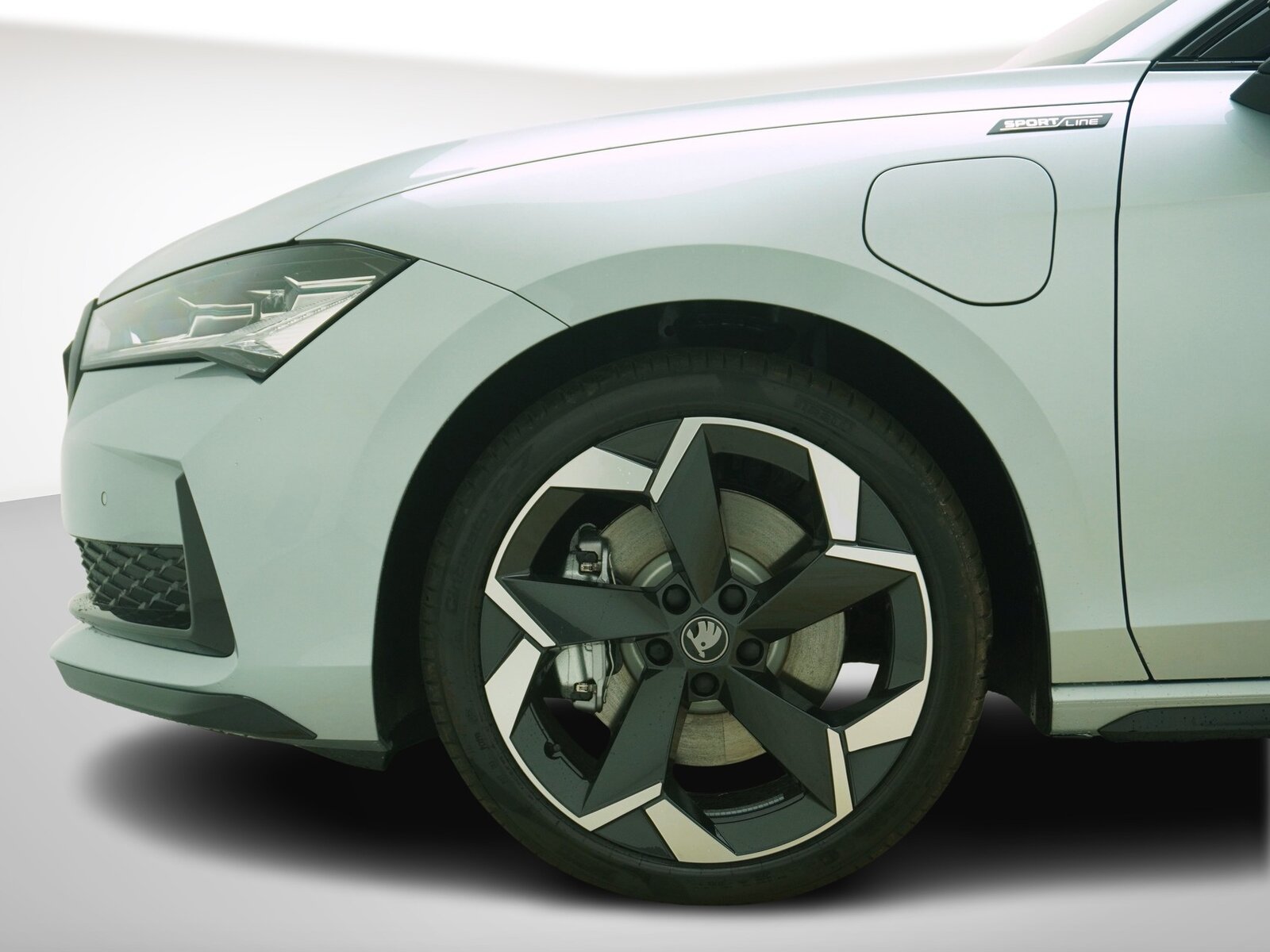 SKODA Superb 1.5 TSI Plug-in-Hybrid Sportline DSG, Hybride Rechargeable Essence/Électricité, Voiture de démonstration, Automatique - 7