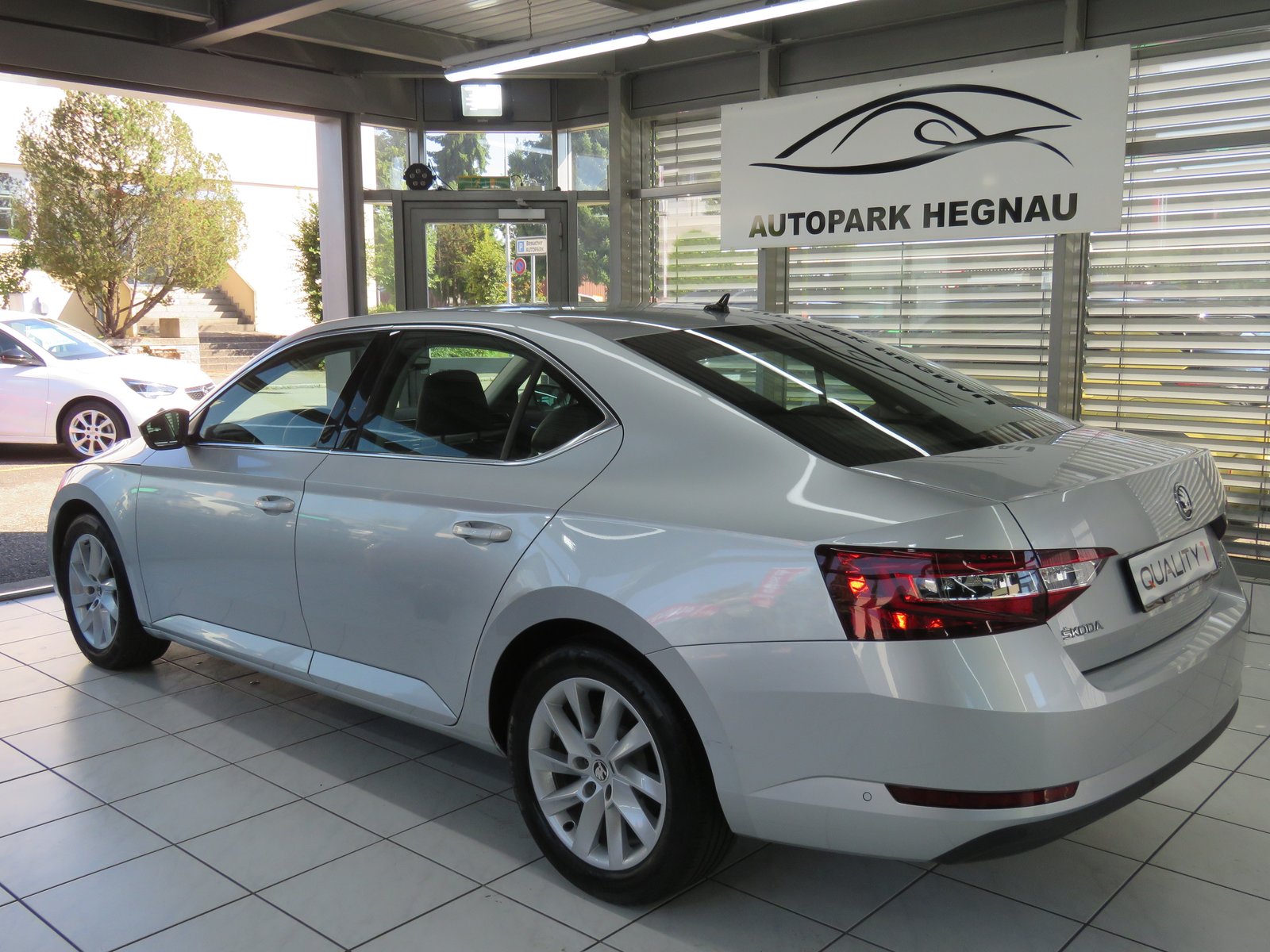 SKODA Superb 1.8 TSI Style DSG, Benzina, Occasioni / Usate, Automatico - 6