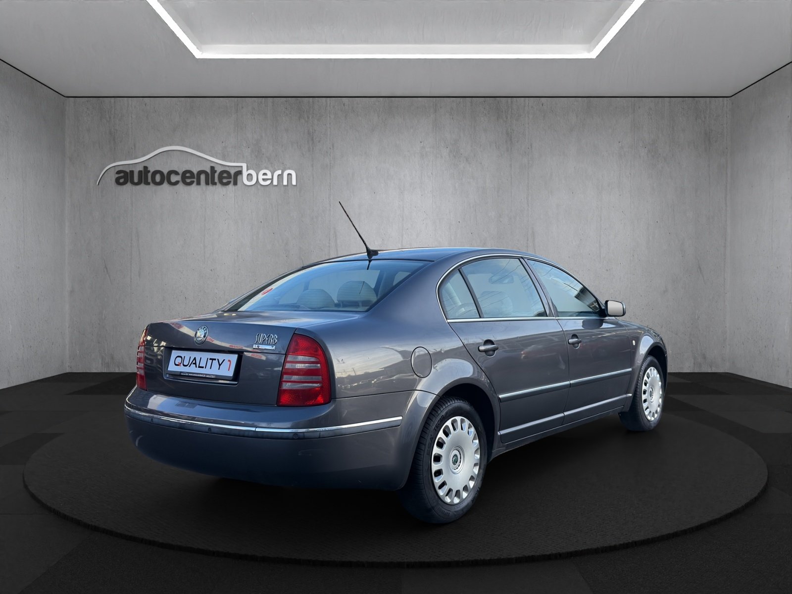 SKODA Superb 1.8 Turbo Classic, Essence, Occasion / Utilisé, Manuelle - 7
