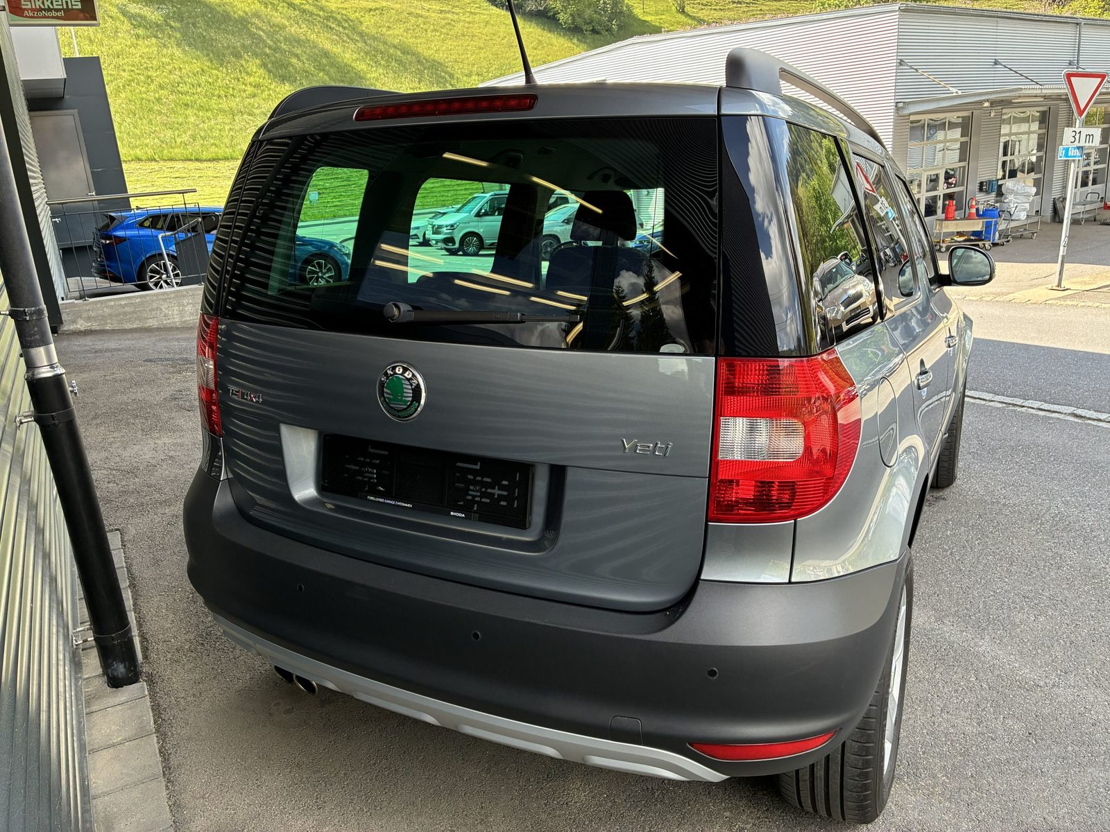 SKODA YETI ACTIVE 4x4 (Netto), Essence, Occasion / Utilisé, Manuelle - 7