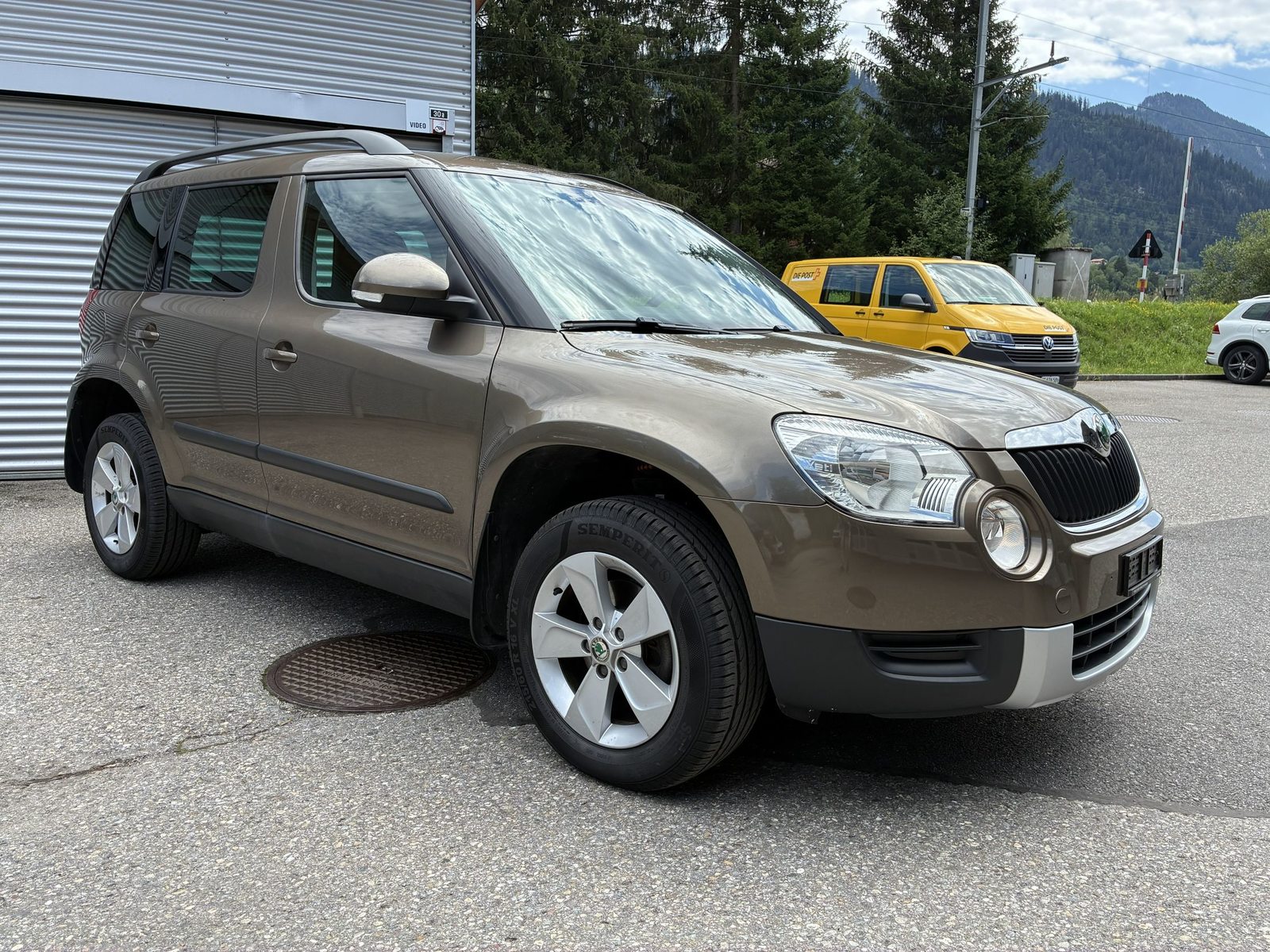 SKODA YETI ACTIVE (Netto Modell), Petrol, Second hand / Used, Manual - 6