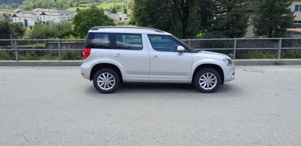 SKODA 1.4 TSI Active 4x4 DSG, Benzin, Occasion / Gebraucht, Automatik - 4
