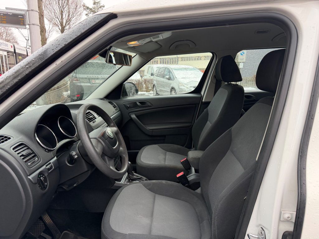 SKODA YETI 1.2 TSI Elegance DSG, Benzina, Occasioni / Usate, Automatico - 7